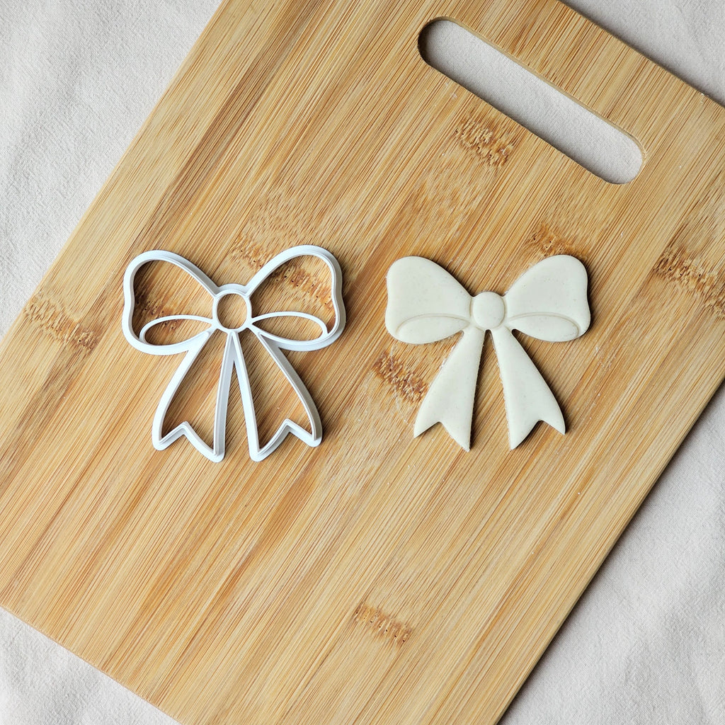 Bow Cookie Cutter: Ribbon, Fondant & Clay Cutters