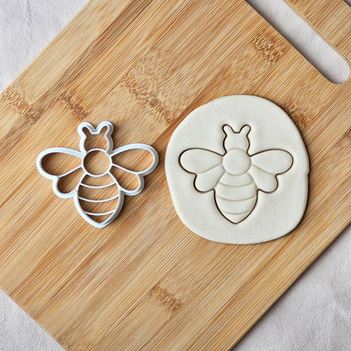 Bee Cookie Cutter: Insect Fondant Cutter, Clay Cutters