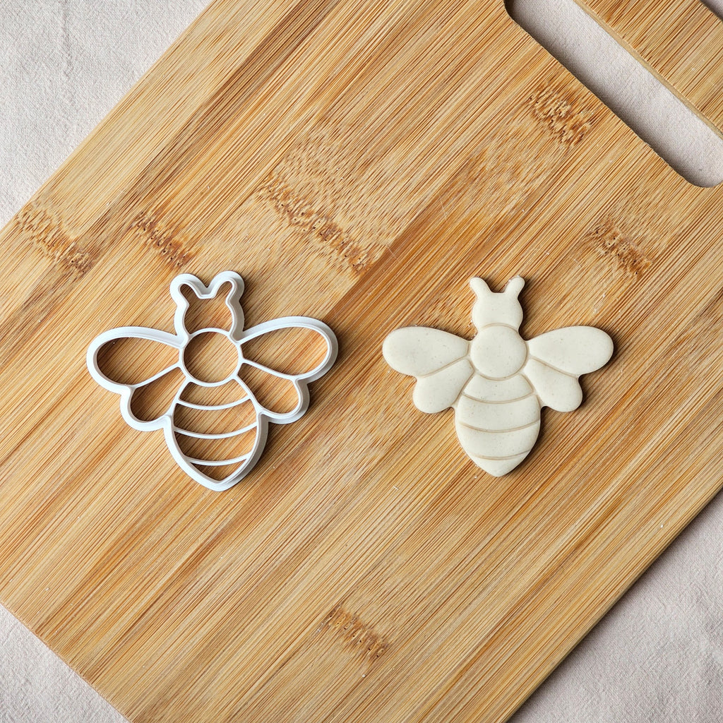Bee Cookie Cutter: Insect Fondant Cutter, Clay Cutters