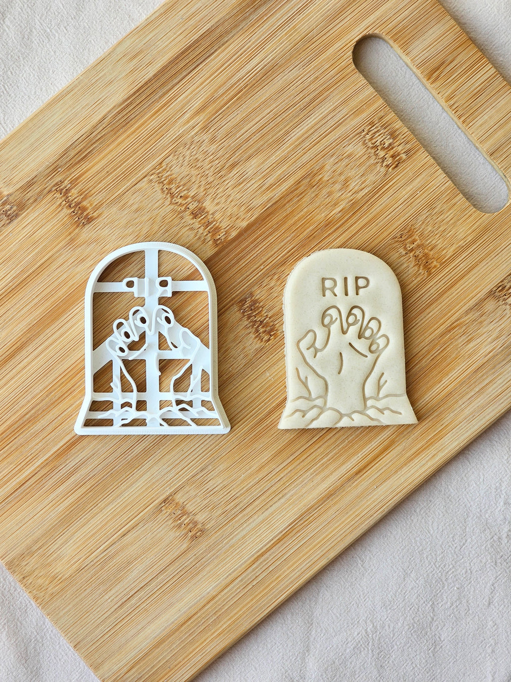 Tombstone Cookie Cutter: Halloween Baking, Fondant & Clay Cutters