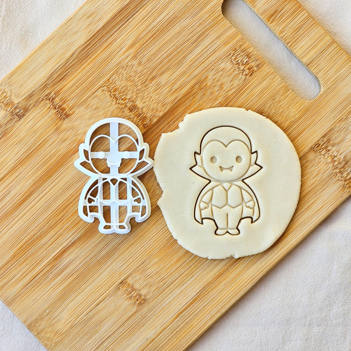 Vampire Cookie Cutter: Halloween, Fondant & Clay Cutters