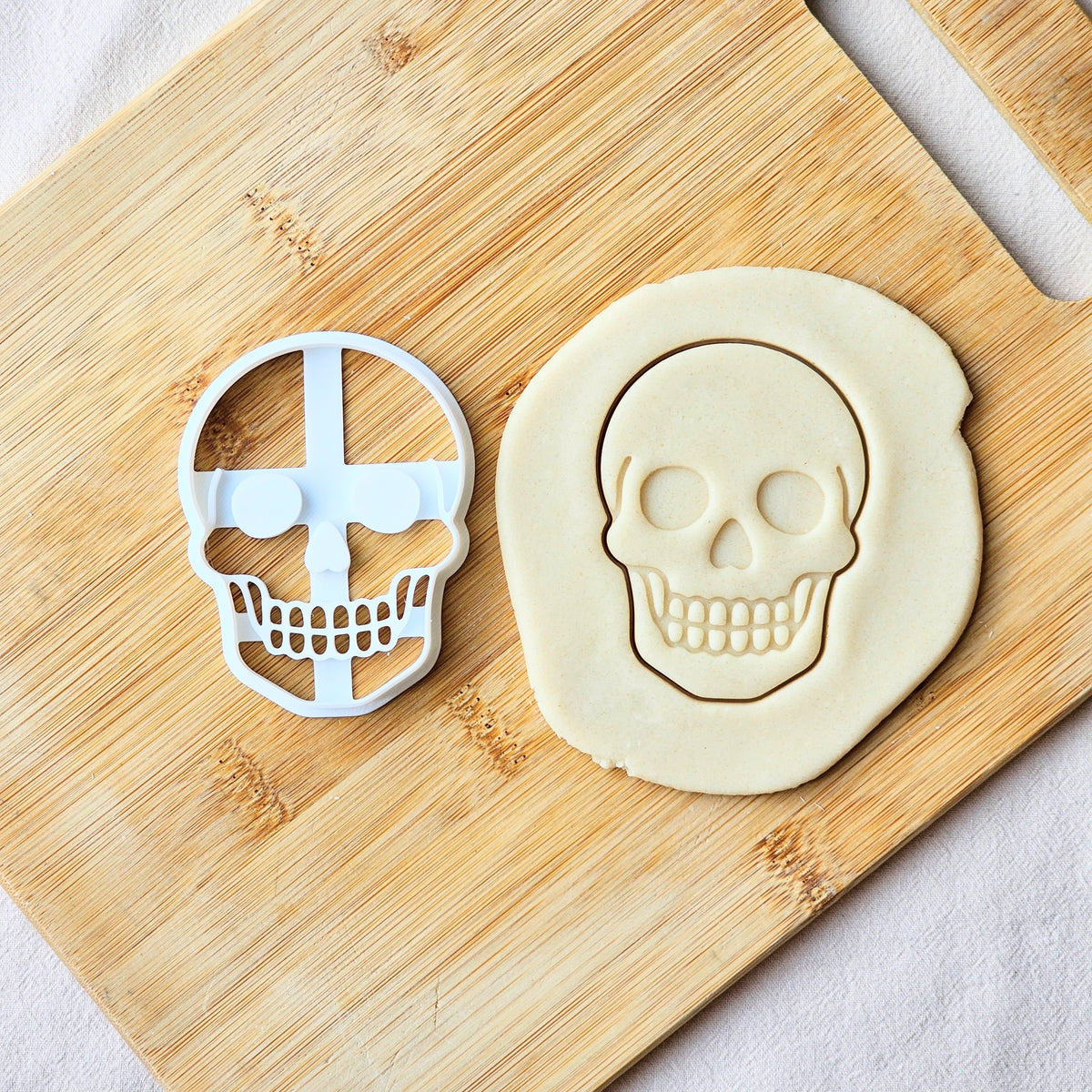 Halloween Skull Cookie Cutter: Baking, Fondant & Clay Cutters